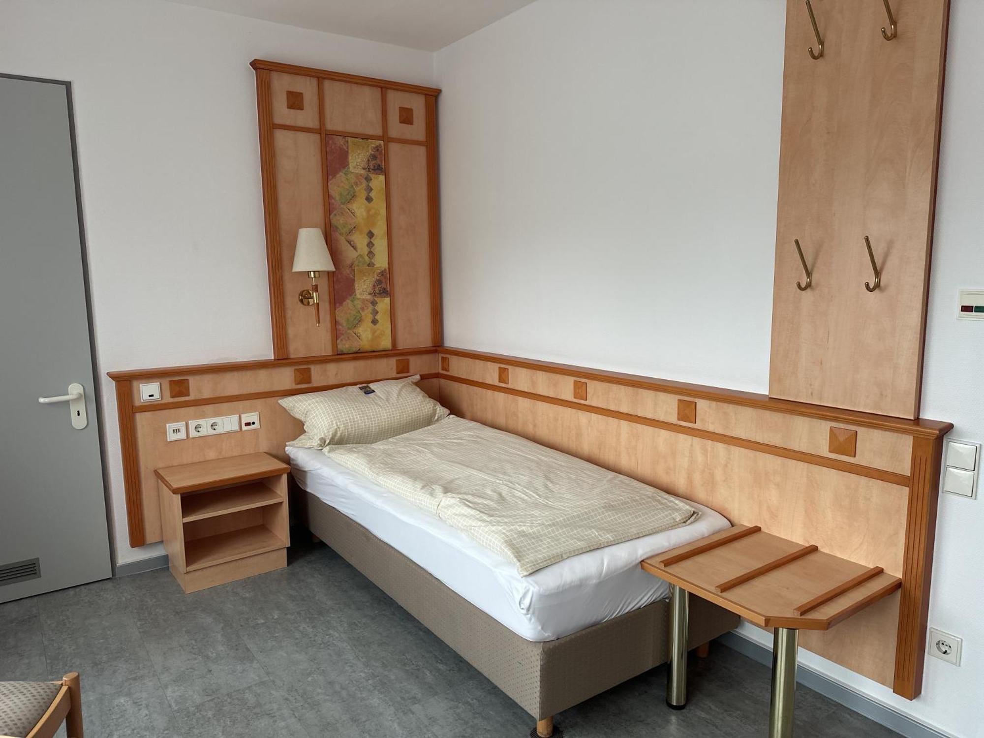 Hotel Wetterau - Self-Check-In Wölfersheim エクステリア 写真