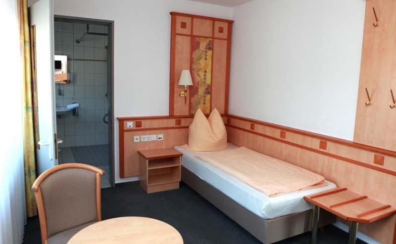 Hotel Wetterau - Self-Check-In Wölfersheim エクステリア 写真