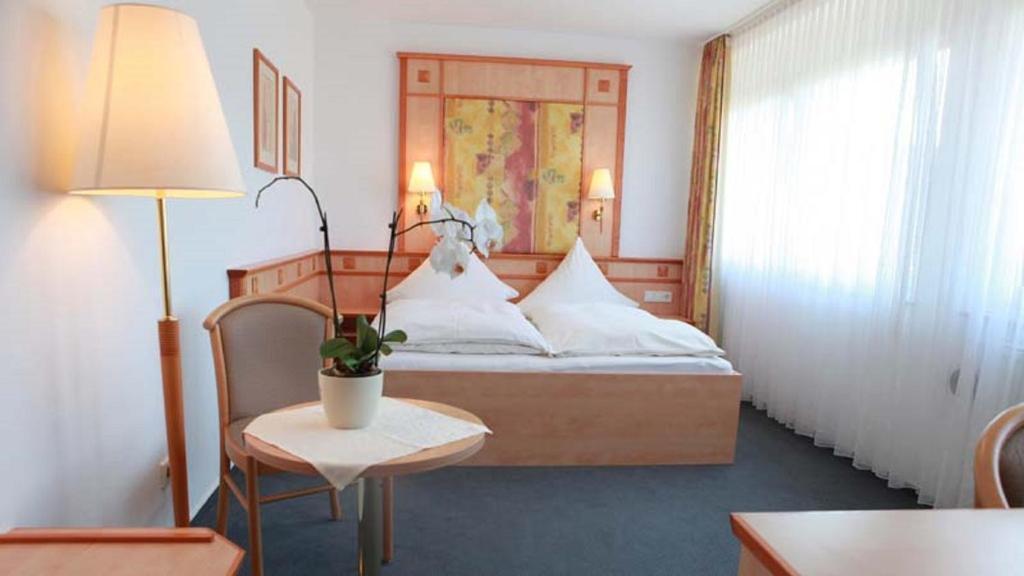 Hotel Wetterau - Self-Check-In Wölfersheim エクステリア 写真